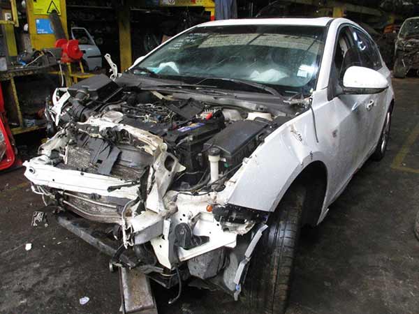  Chevrolet CRUZE     EN DESARME