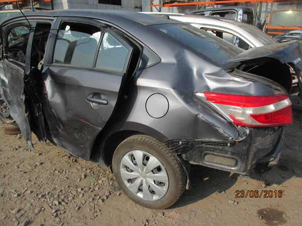  Toyota YARIS 2014    EN DESARME