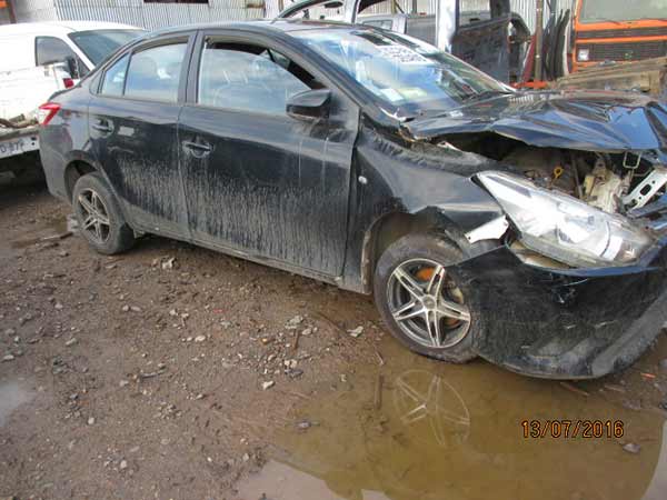  Toyota YARIS 2014    EN DESARME