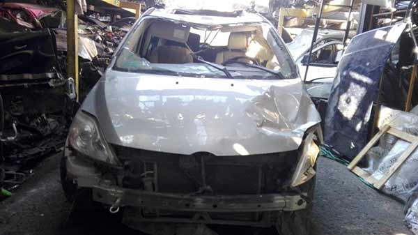  Mazda 5 2006    EN DESARME