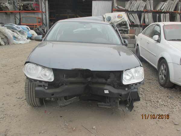  Volkswagen BORA 2014    EN DESARME