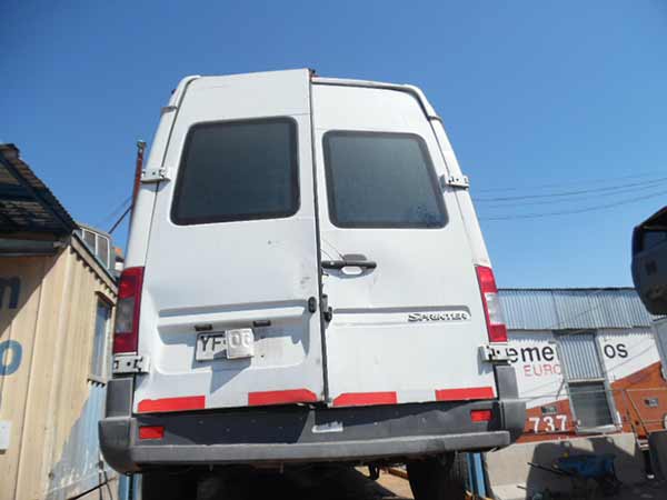 CREMALLERA DE DIRECCIóN Mercedes-Benz Sprinter 2005  USADA  EN DESARME