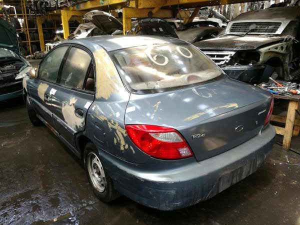  Kia Rio 2002    EN DESARME