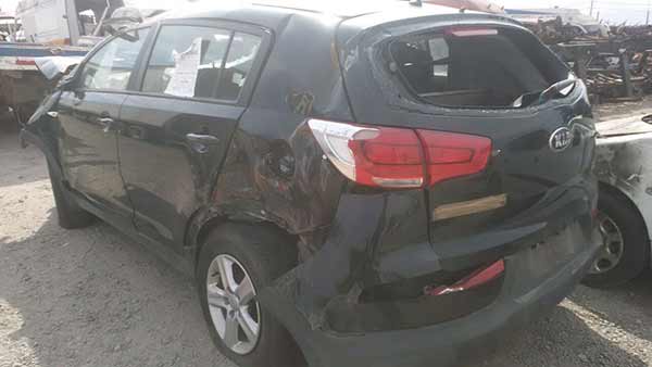  Kia SPORTAGE 2015    EN DESARME