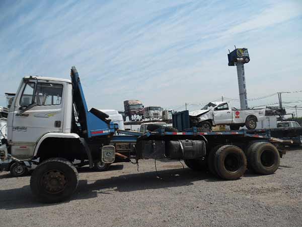 MAZA Mercedes-Benz 2428 2006  USADO  EN DESARME