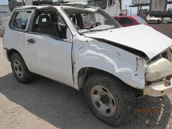  Suzuki GRAND VITARA  2001    EN DESARME