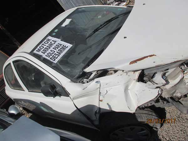  Toyota YARIS 2004    EN DESARME