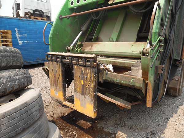 TABLERO Mercedes-Benz AXOR 2015  USADO  EN DESARME