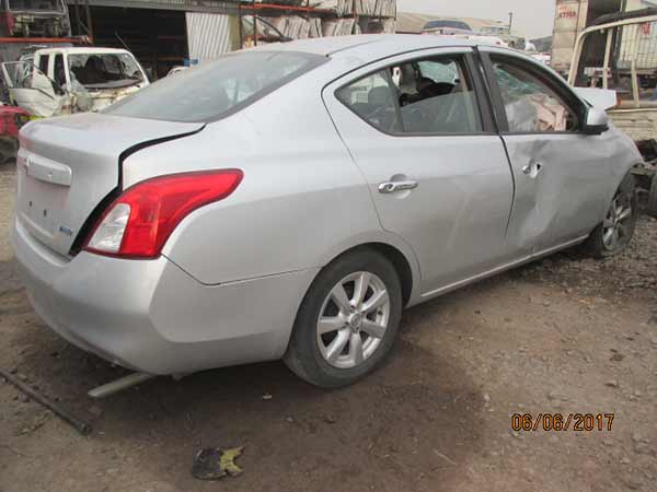  Nissan VERSA 2013    EN DESARME