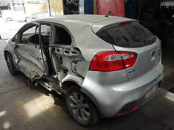  Kia Rio 2012    EN DESARME