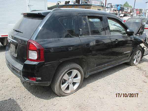  Jeep COMPASS 2015    EN DESARME