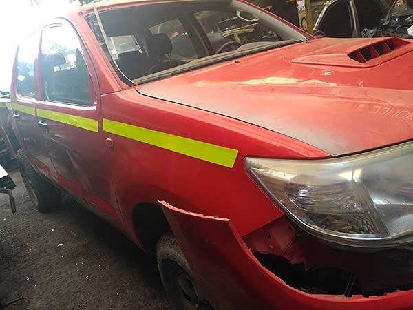 FOCO Toyota HILUX 2013  USADO  EN DESARME