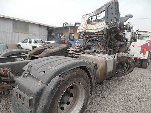 HOMOCINéTICA Dongfeng DF2038 2015  USADA  EN DESARME