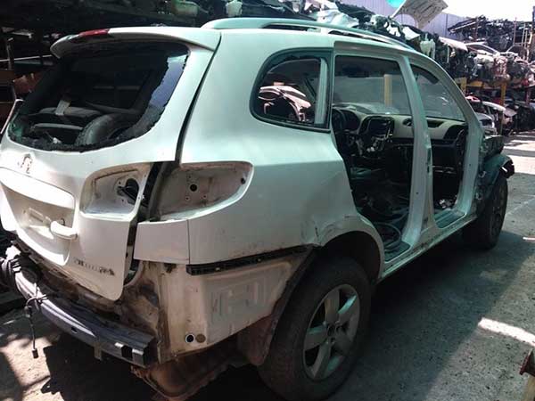  Hyundai SANTA FE 2012    EN DESARME
