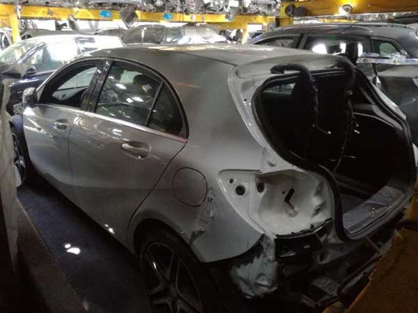 CREMALLERA DE DIRECCIóN Mercedes-Benz A250 2017  USADA  EN DESARME