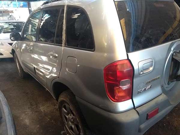  Toyota RAV4 2002    EN DESARME