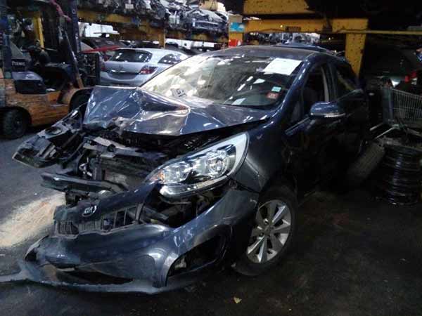  Kia Rio 2014    EN DESARME