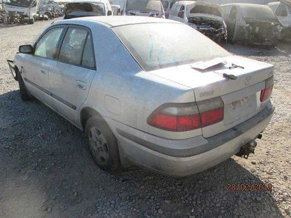 FOCO Mazda 626 1998  USADO  EN DESARME