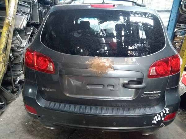  Hyundai SANTA FE 2006    EN DESARME