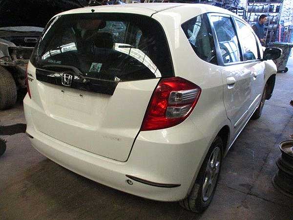 CAJA DE CAMBIOS Honda Fit 2012  USADA  EN DESARME