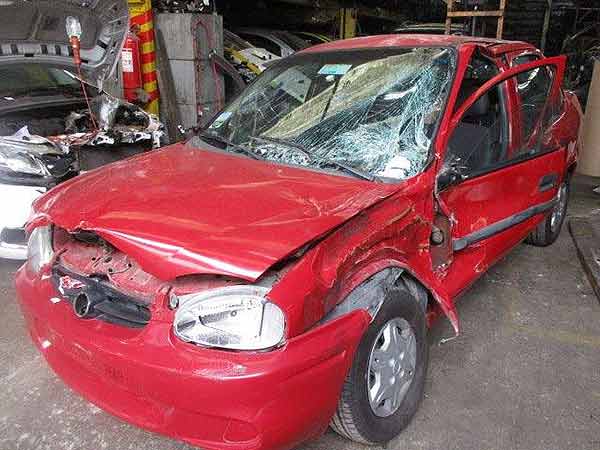  Chevrolet CORSA 2004    EN DESARME