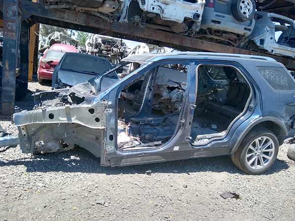 SPOILER CAMIóN Ford EXPLORER 2016  USADO  EN DESARME