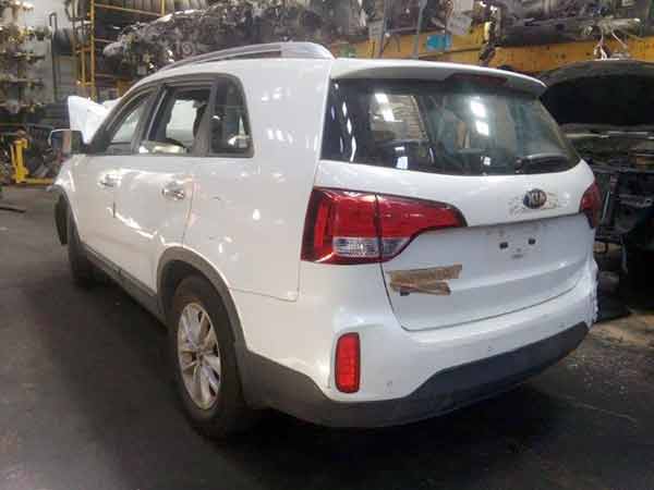  Kia SORENTO 2014    EN DESARME