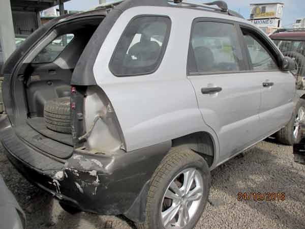  Kia SPORTAGE 2006    EN DESARME