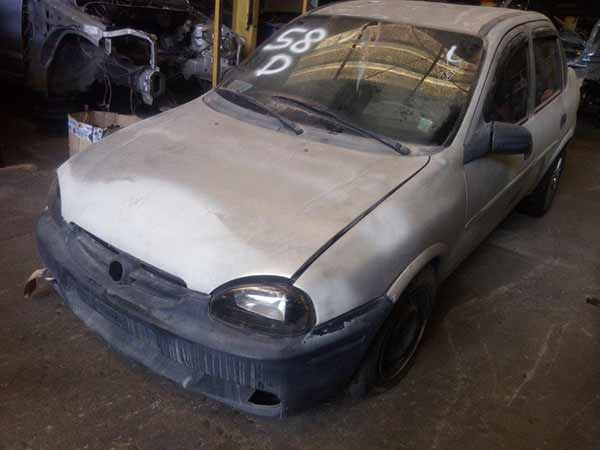  Chevrolet CORSA 2003    EN DESARME