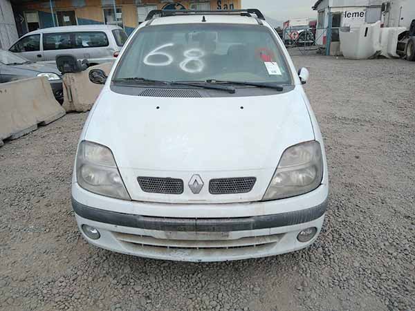  Renault SCENIC 2005    EN DESARME