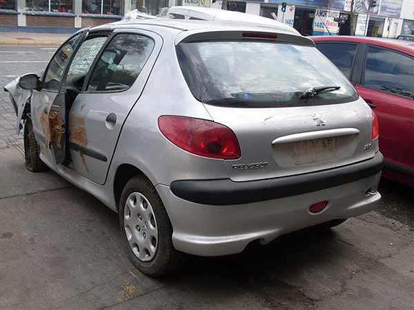  Peugeot 206 2008    EN DESARME
