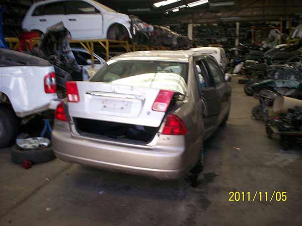  Honda CIVIC 2001    EN DESARME