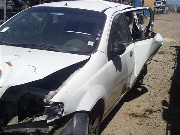  Chevrolet AVEO 2006    EN DESARME