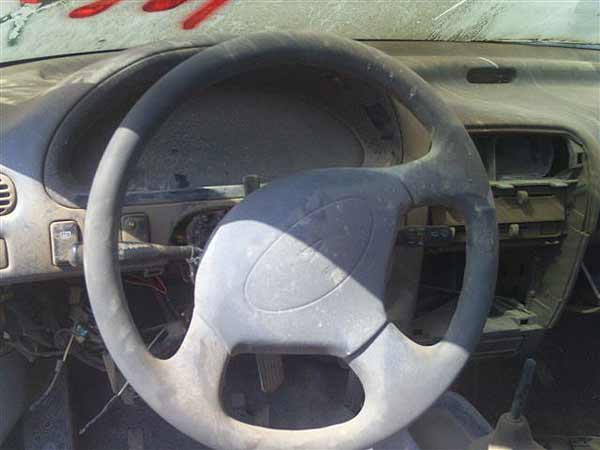 EJE Daihatsu CHARADE 1999  USADO  EN DESARME