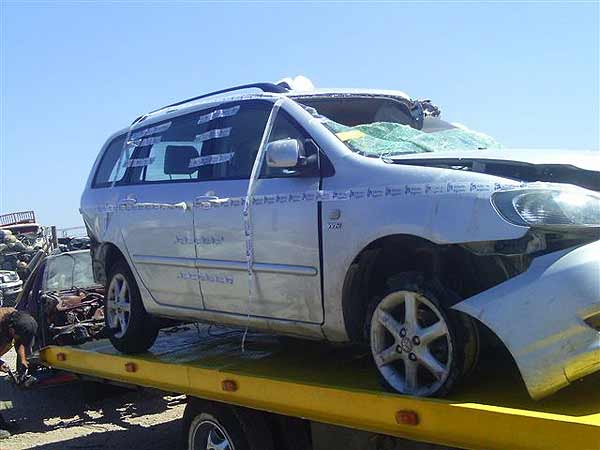  Toyota COROLLA 2004    EN DESARME