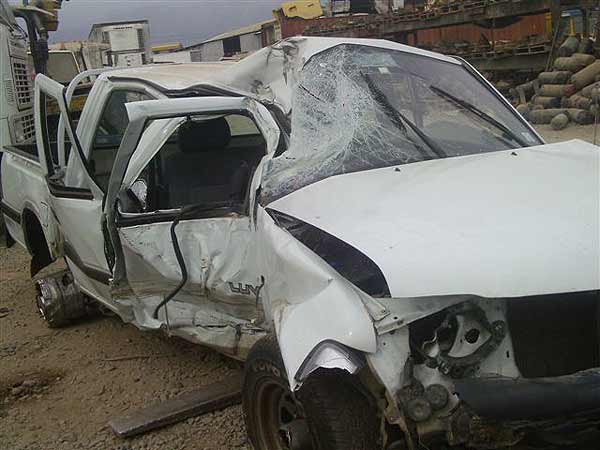  Chevrolet LUV 2002    EN DESARME