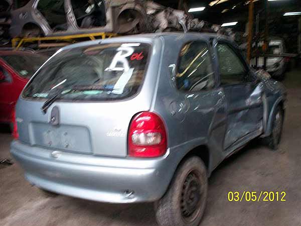  Chevrolet CORSA 2003    EN DESARME