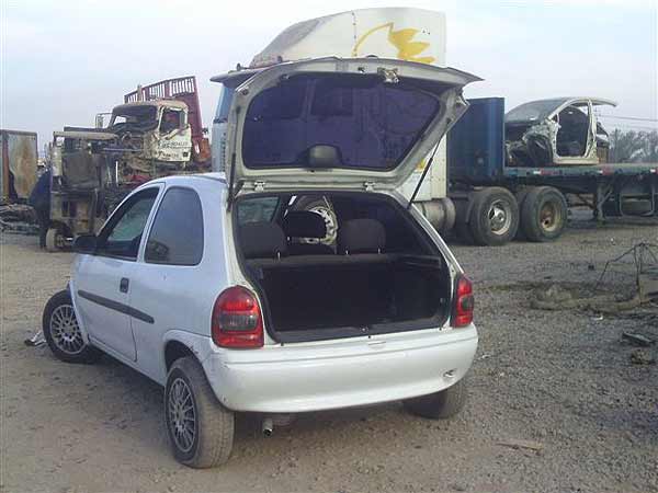  Chevrolet CORSA 2005    EN DESARME