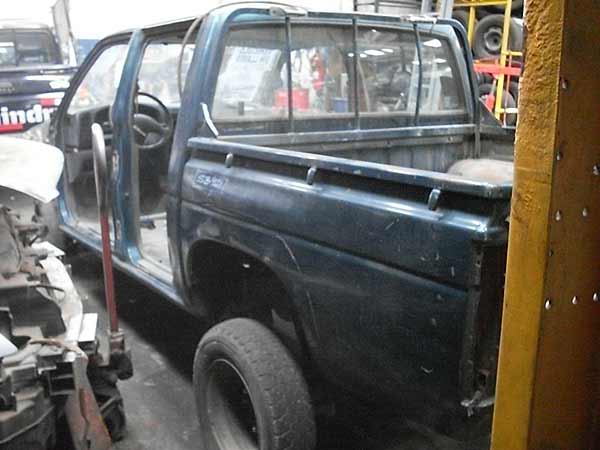  Nissan D21 1998    EN DESARME