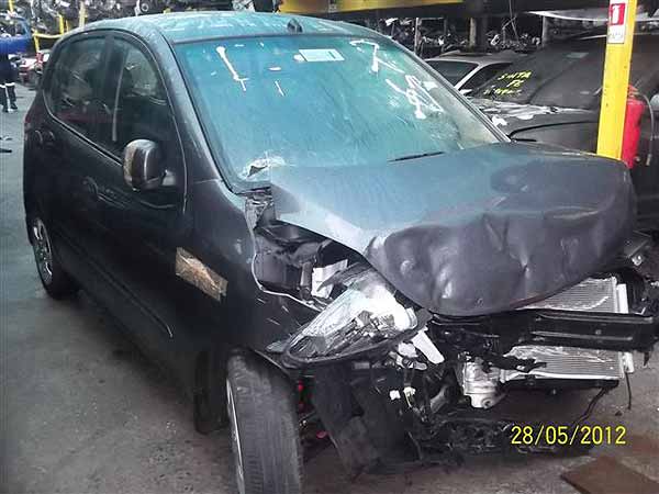 Hyundai i10 2012    EN DESARME