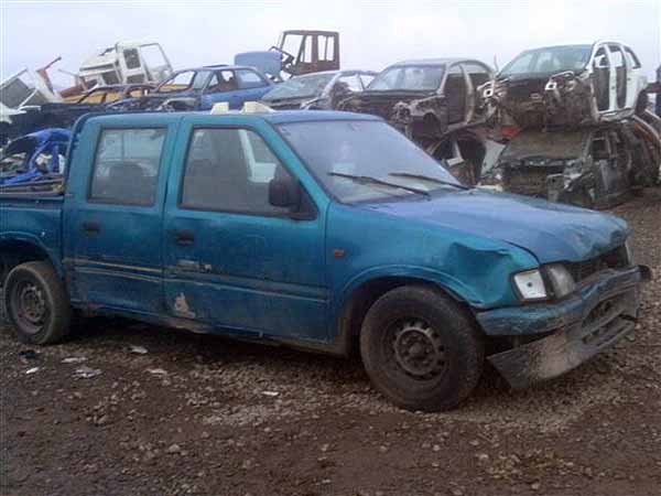  Chevrolet LUV 1998    EN DESARME