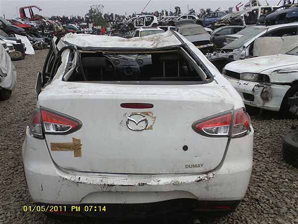  Mazda 2 2011    EN DESARME