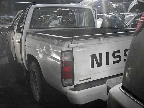  Nissan D21 2008    EN DESARME