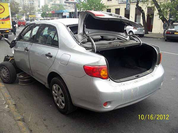  Toyota COROLLA 2010    EN DESARME