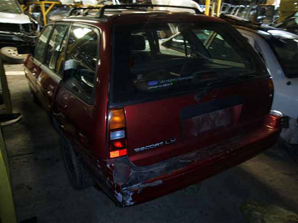  Ford ESCORT 1994    EN DESARME