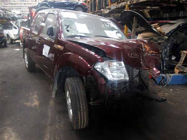  Nissan NAVARA 2009    EN DESARME