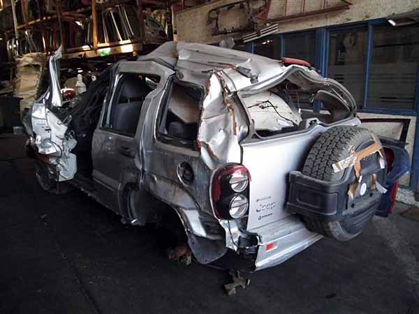 TAPABARRO Jeep GRAND CHEROKEE 2006  USADO  EN DESARME