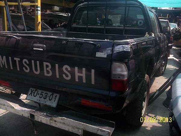  Mitsubishi L200 2004    EN DESARME
