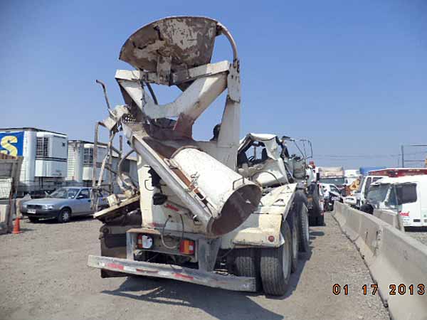  Mack DM-690-S 1997    EN DESARME