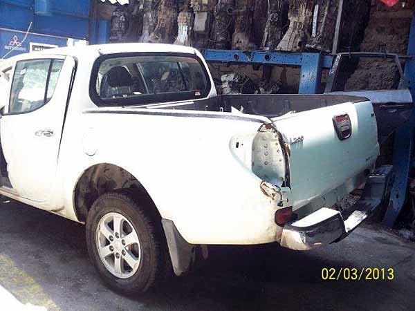  Mitsubishi L200 2011    EN DESARME